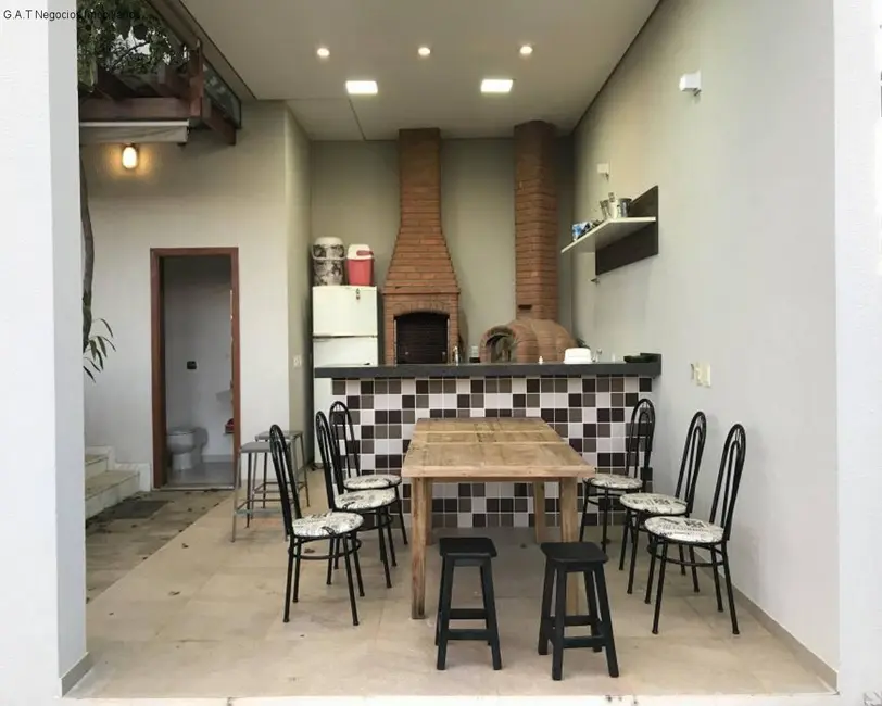 Foto 8 de Casa de Condomínio com 3 quartos à venda, 300m2 em Aracoiaba Da Serra - SP