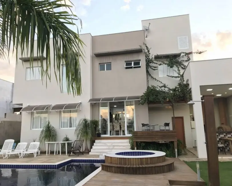 Foto 9 de Casa de Condomínio com 3 quartos à venda, 300m2 em Aracoiaba Da Serra - SP