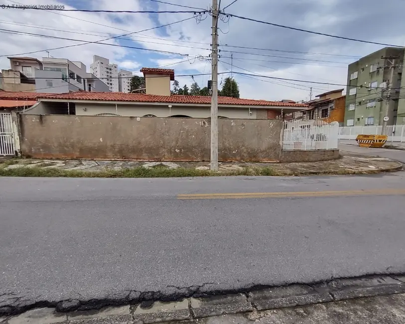 Casa com 5 quartos à venda, 585m2 em Jardim Prestes de Barros, Sorocaba - SP - imagem 5 Foto 5 de Casa com 5 quartos à venda, 585m2 em Jardim Prestes de Barros, Sorocaba - SP