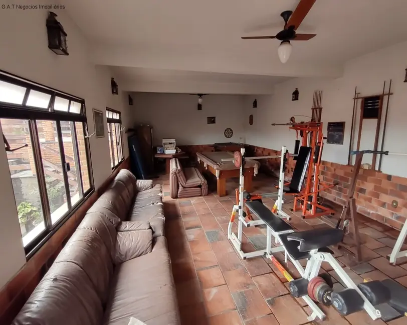 Casa com 5 quartos à venda, 585m2 em Jardim Prestes de Barros, Sorocaba - SP - imagem 8 Foto 8 de Casa com 5 quartos à venda, 585m2 em Jardim Prestes de Barros, Sorocaba - SP