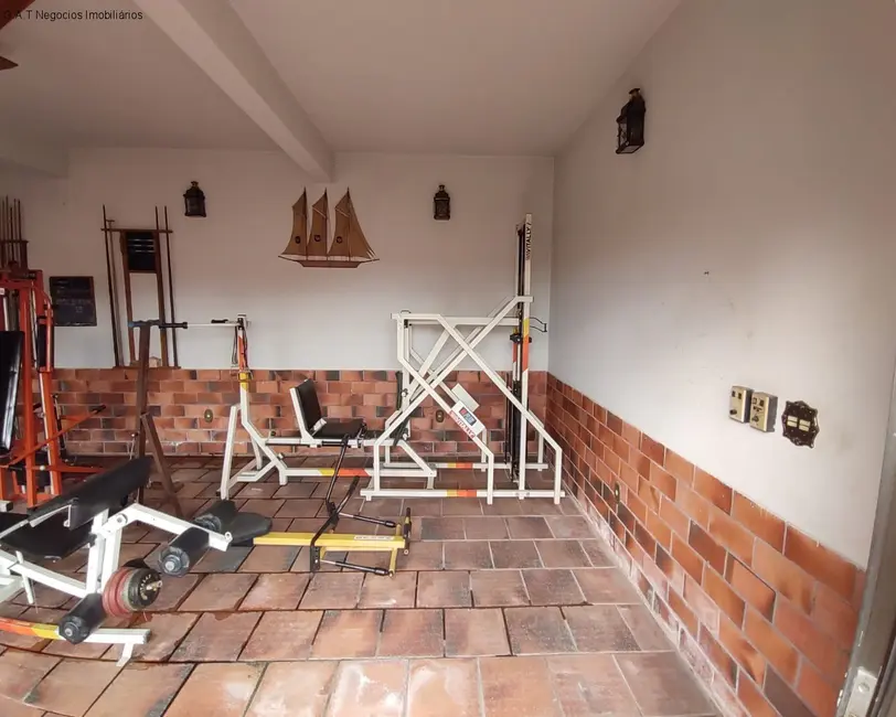 Casa com 5 quartos à venda, 585m2 em Jardim Prestes de Barros, Sorocaba - SP - imagem 6 Foto 6 de Casa com 5 quartos à venda, 585m2 em Jardim Prestes de Barros, Sorocaba - SP