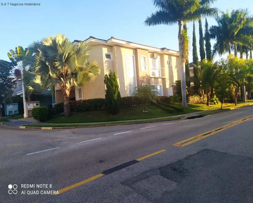Foto 9 de Casa de Condomínio com 3 quartos à venda, 300m2 em Iporanga, Sorocaba - SP
