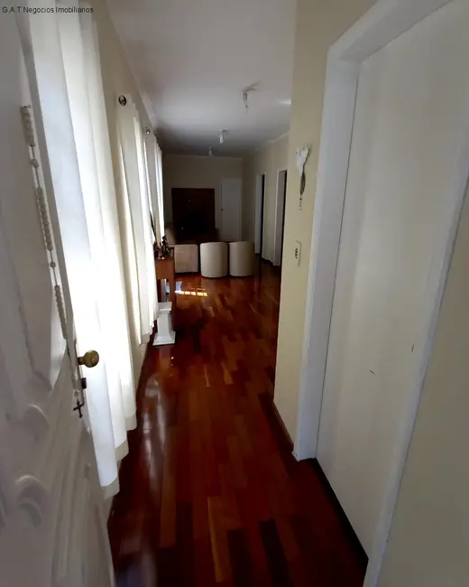 Casa de Condomínio com 3 quartos para alugar, 330m2 em Sorocaba - SP - imagem 3 Foto 3 de Casa de Condomínio com 3 quartos para alugar, 330m2 em Sorocaba - SP