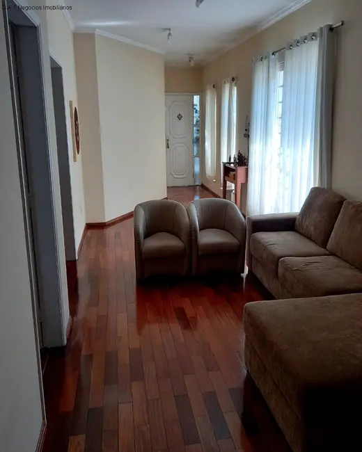 Casa de Condomínio com 3 quartos para alugar, 330m2 em Sorocaba - SP - imagem 5 Foto 5 de Casa de Condomínio com 3 quartos para alugar, 330m2 em Sorocaba - SP