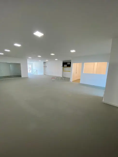Foto 9 de Sala Comercial para alugar, 380m2 em Jardim Faculdade, Sorocaba - SP