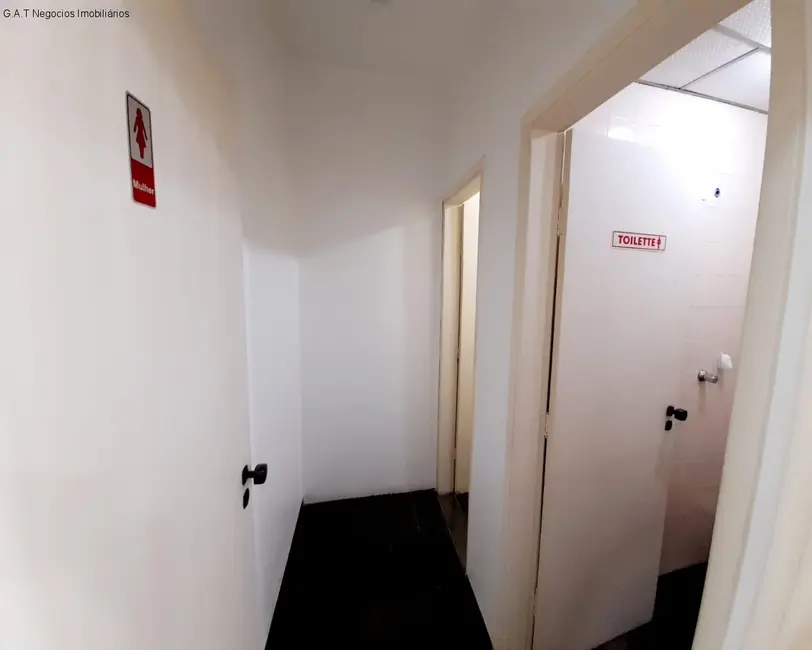 Loja para alugar, 240m2 em Centro, Sorocaba - SP - imagem 5 Foto 5 de Loja para alugar, 240m2 em Centro, Sorocaba - SP