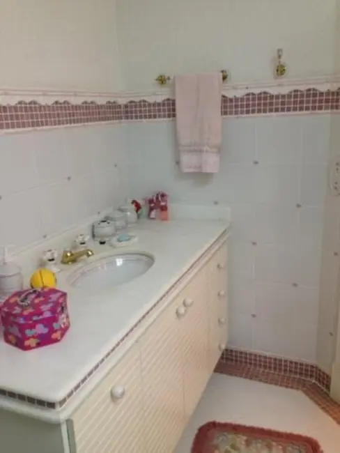 Casa de Condomínio com 4 quartos para alugar, 492m2 em Aparecidinha, Sorocaba - SP - imagem 8 Foto 8 de Casa de Condomínio com 4 quartos para alugar, 492m2 em Aparecidinha, Sorocaba - SP