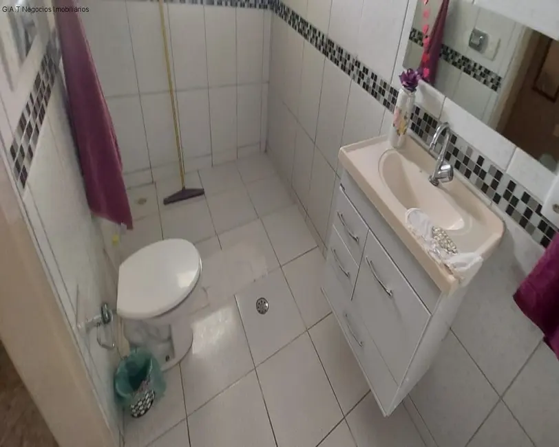Casa com 3 quartos à venda, 140m2 em Wanel Ville, Sorocaba - SP - imagem 8 Foto 8 de Casa com 3 quartos à venda, 140m2 em Wanel Ville, Sorocaba - SP