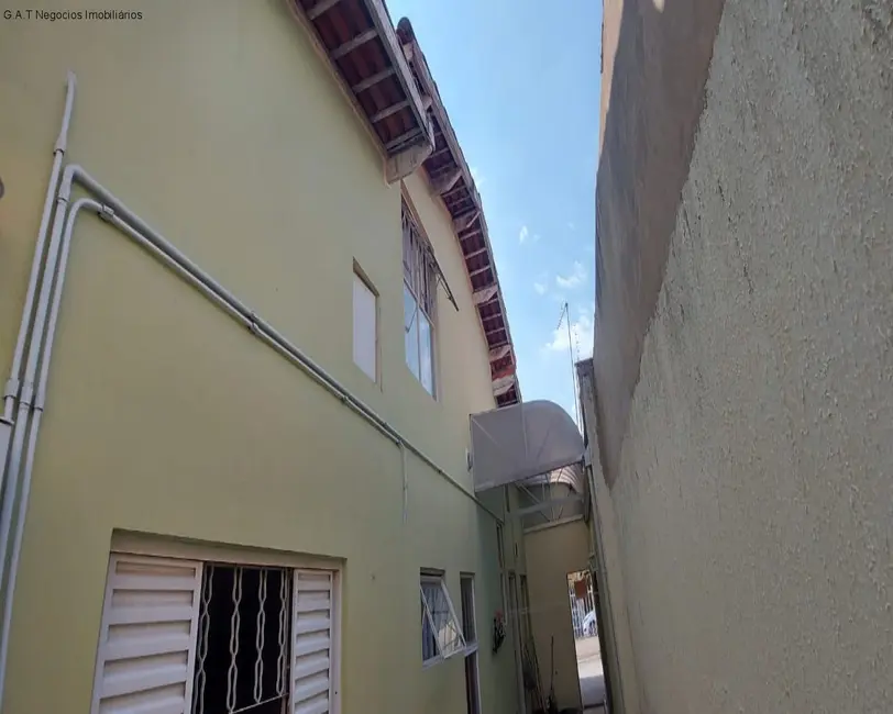 Casa com 3 quartos à venda, 140m2 em Wanel Ville, Sorocaba - SP - imagem 3 Foto 3 de Casa com 3 quartos à venda, 140m2 em Wanel Ville, Sorocaba - SP