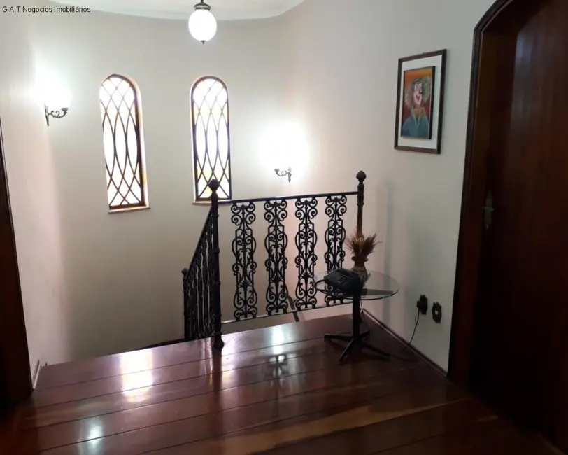 Casa com 3 quartos à venda, 214m2 em Jardim Santa Rosália, Sorocaba - SP - imagem 9 Foto 9 de Casa com 3 quartos à venda, 214m2 em Jardim Santa Rosália, Sorocaba - SP