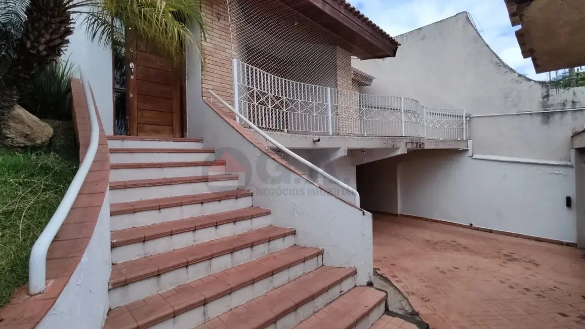 Casa com 3 quartos à venda, 300m2 em Parque Campolim, Sorocaba - SP - imagem 1 Foto 1 de Casa com 3 quartos à venda, 300m2 em Parque Campolim, Sorocaba - SP