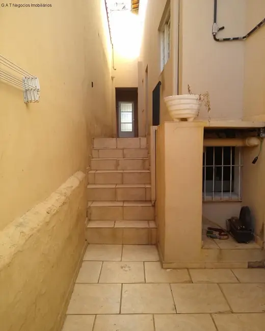 Casa com 3 quartos à venda, 150m2 em Vila Haro, Sorocaba - SP - imagem 2 Foto 2 de Casa com 3 quartos à venda, 150m2 em Vila Haro, Sorocaba - SP