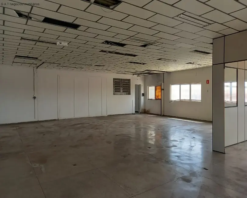 Sala Comercial para alugar, 800m2 em Vila Hortência, Sorocaba - SP - imagem 7 Foto 7 de Sala Comercial para alugar, 800m2 em Vila Hortência, Sorocaba - SP