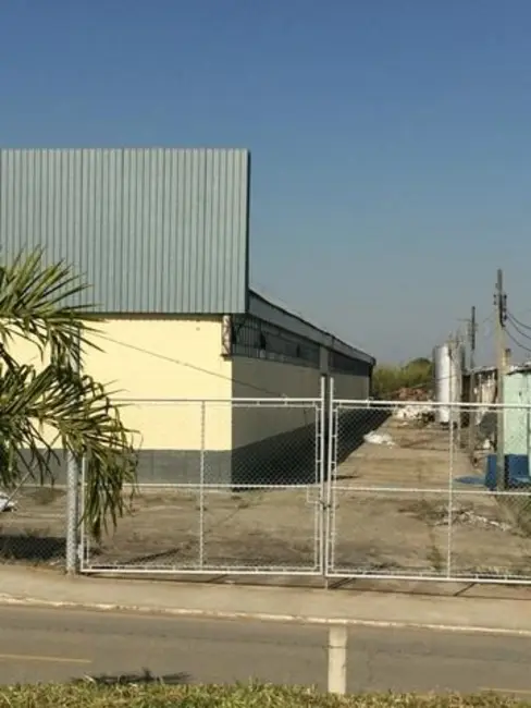 Foto 2 de Armazém / Galpão para alugar, 1800m2 em Capela Do Alto - SP
