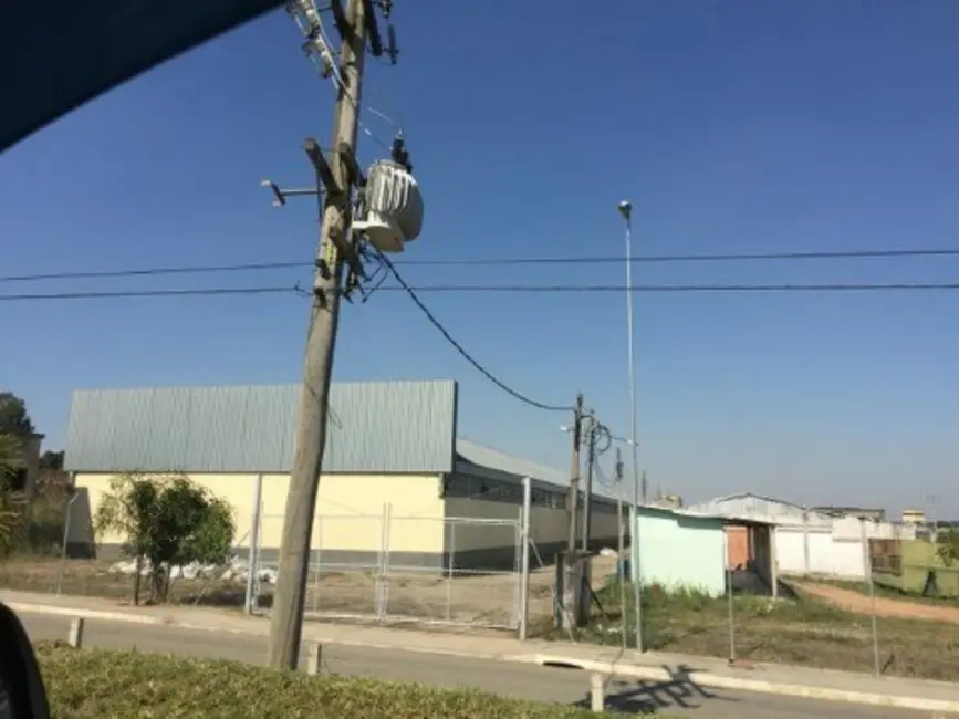 Foto 1 de Armazém / Galpão para alugar, 1800m2 em Capela Do Alto - SP