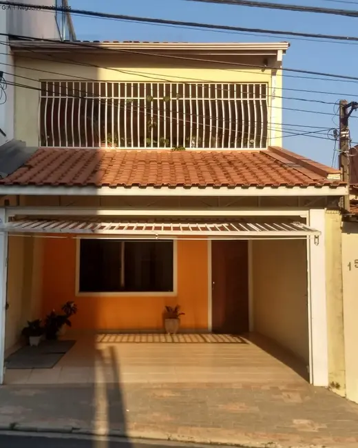 Foto 2 de Casa com 3 quartos à venda, 249m2 em Jardim Faculdade, Sorocaba - SP