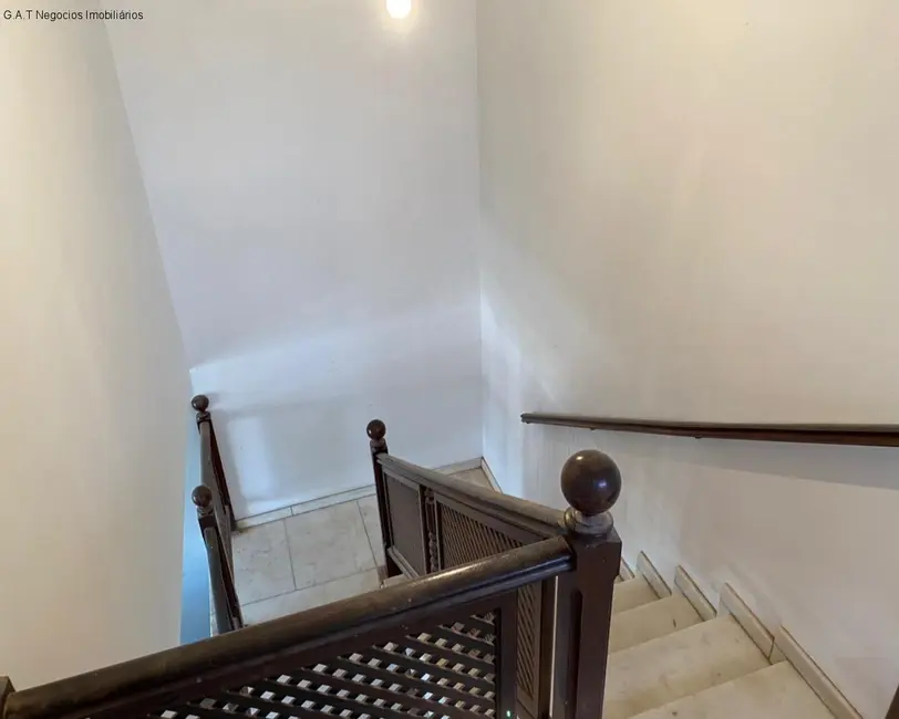 Casa com 3 quartos à venda, 194m2 em Jardim Vergueiro, Sorocaba - SP - imagem 2 Foto 2 de Casa com 3 quartos à venda, 194m2 em Jardim Vergueiro, Sorocaba - SP