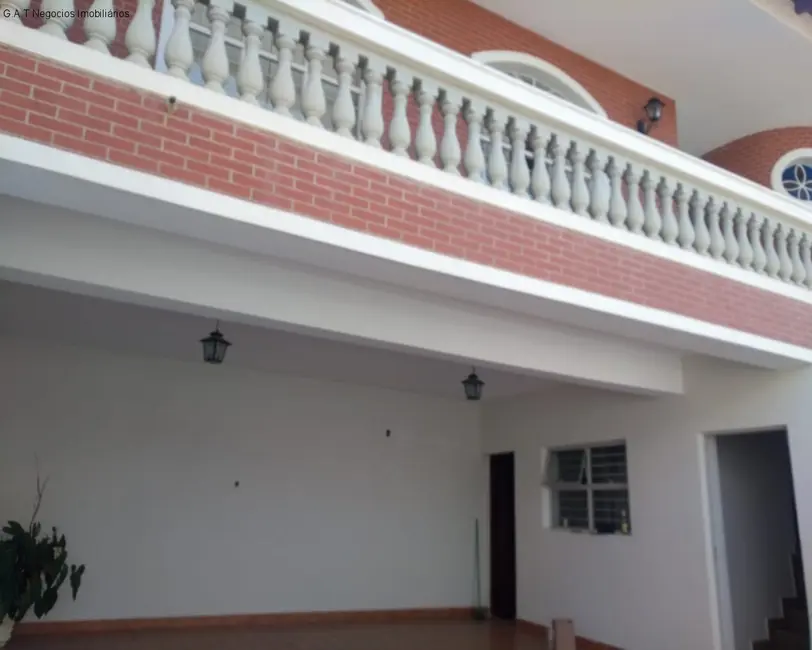 Foto 4 de Casa com 3 quartos à venda, 236m2 em Vila Jardini, Sorocaba - SP