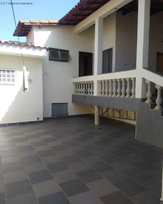 Foto 3 de Casa com 3 quartos à venda, 236m2 em Vila Jardini, Sorocaba - SP