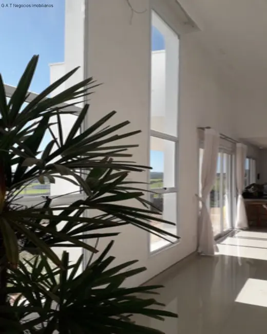 Foto 2 de Casa de Condomínio com 4 quartos à venda, 260m2 em Salto De Pirapora - SP