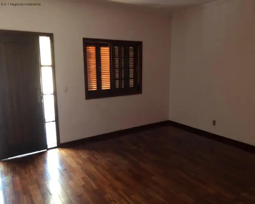 Casa com 2 quartos à venda, 170m2 em Jardim das Flores, Sorocaba - SP - imagem 8 Foto 8 de Casa com 2 quartos à venda, 170m2 em Jardim das Flores, Sorocaba - SP