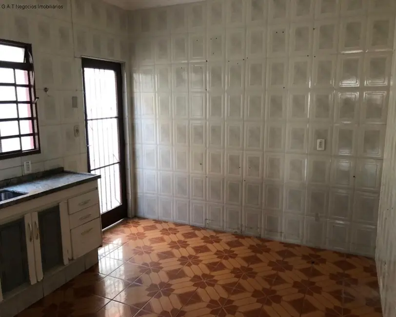 Casa com 2 quartos à venda, 170m2 em Jardim das Flores, Sorocaba - SP - imagem 4 Foto 4 de Casa com 2 quartos à venda, 170m2 em Jardim das Flores, Sorocaba - SP