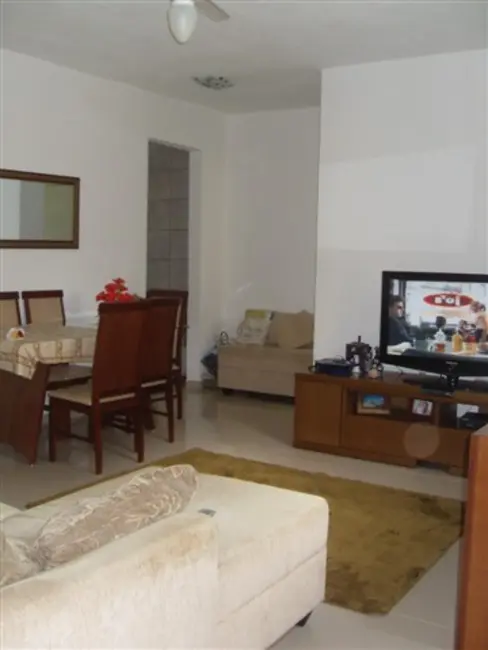 Foto 4 de Casa com 3 quartos à venda, 110m2 em Jardim Sandra, Sorocaba - SP