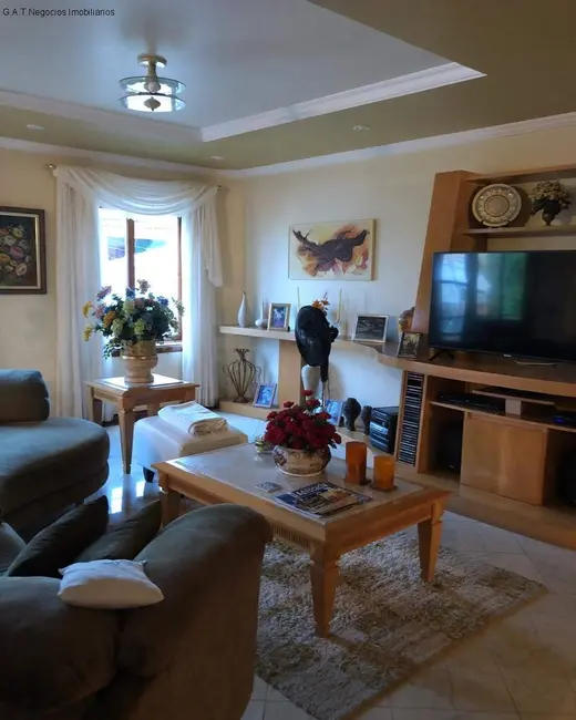 Casa de Condomínio com 4 quartos à venda, 250m2 em Sorocaba - SP - imagem 5 Foto 5 de Casa de Condomínio com 4 quartos à venda, 250m2 em Sorocaba - SP