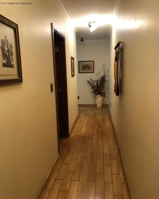 Casa de Condomínio com 4 quartos à venda, 250m2 em Sorocaba - SP - imagem 6 Foto 6 de Casa de Condomínio com 4 quartos à venda, 250m2 em Sorocaba - SP