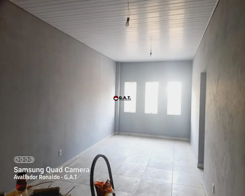 Sala Comercial para alugar, 35m2 em Jardim Leocádia, Sorocaba - SP - imagem 3 Foto 3 de Sala Comercial para alugar, 35m2 em Jardim Leocádia, Sorocaba - SP