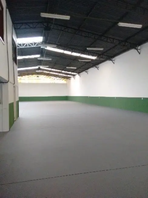 Foto 2 de Armazém / Galpão à venda, 1036m2 em Retiro São João, Sorocaba - SP
