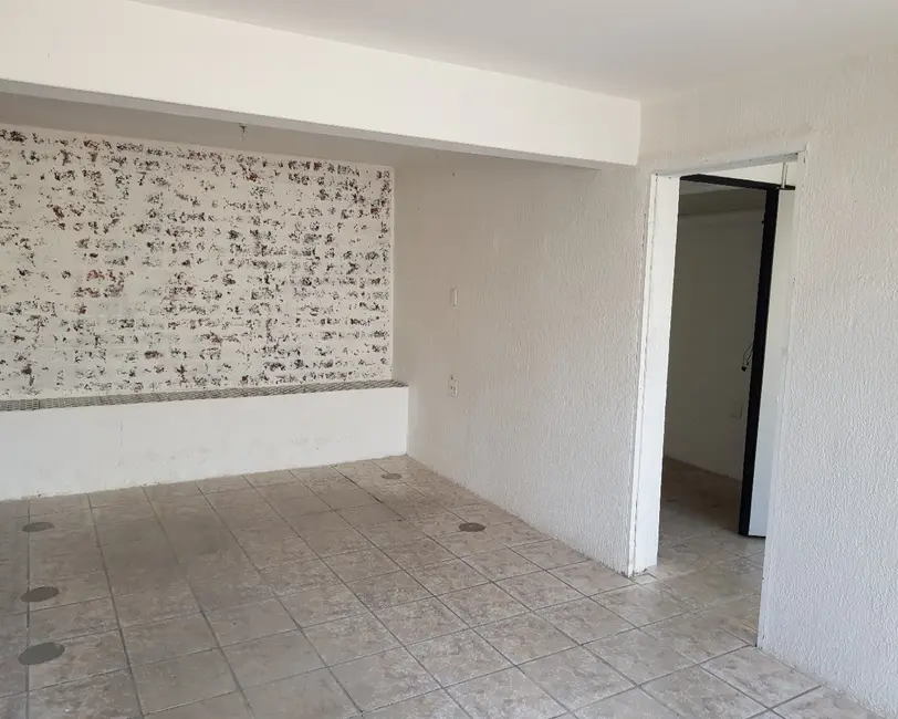 Casa com 2 quartos à venda, 125m2 em Jardim Faculdade, Sorocaba - SP - imagem 6 Foto 6 de Casa com 2 quartos à venda, 125m2 em Jardim Faculdade, Sorocaba - SP