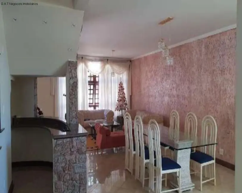 Casa de Condomínio com 3 quartos à venda, 316m2 em Sorocaba - SP - imagem 2 Foto 2 de Casa de Condomínio com 3 quartos à venda, 316m2 em Sorocaba - SP