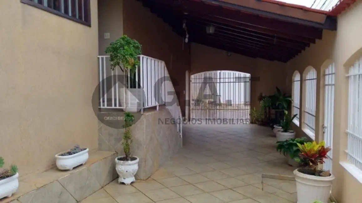 Foto 1 de Casa com 3 quartos à venda, 127m2 em Jardim Guadalajara, Sorocaba - SP