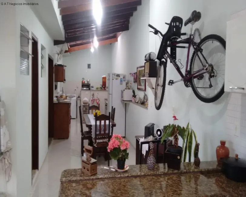 Foto 3 de Casa com 3 quartos à venda, 127m2 em Jardim Guadalajara, Sorocaba - SP