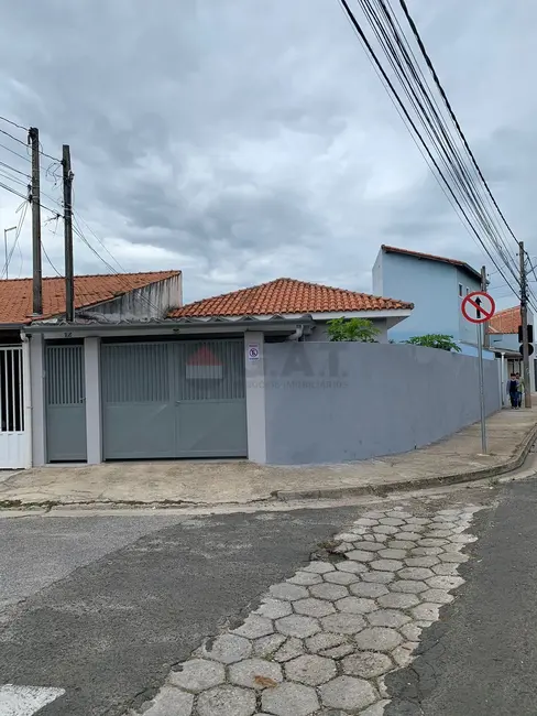 Casa com 3 quartos à venda, 240m2 em Sorocaba - SP - imagem 1 Foto 1 de Casa com 3 quartos à venda, 240m2 em Sorocaba - SP