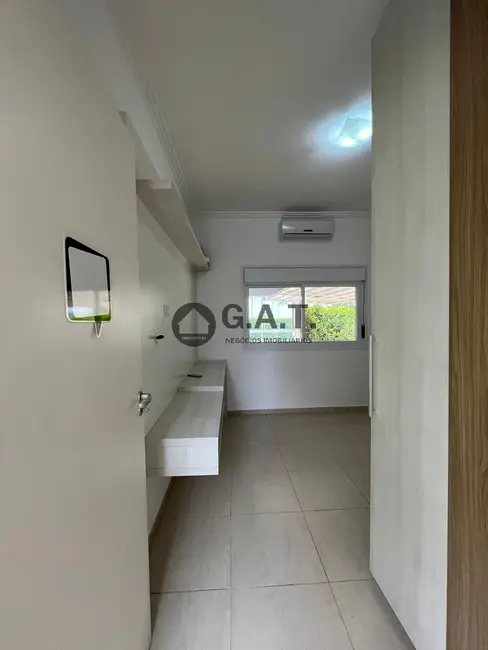 Casa de Condomínio com 3 quartos à venda, 300m2 em Caguassu, Sorocaba - SP - imagem 6 Foto 6 de Casa de Condomínio com 3 quartos à venda, 300m2 em Caguassu, Sorocaba - SP
