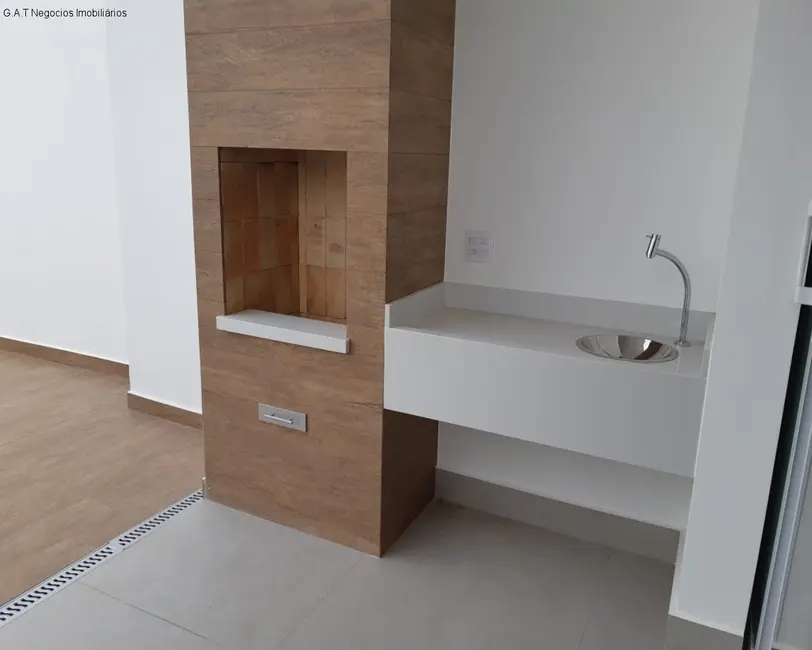 Casa de Condomínio com 2 quartos à venda, 230m2 em Alphaville Nova Esplanada, Votorantim - SP - imagem 4 Foto 4 de Casa de Condomínio com 2 quartos à venda, 230m2 em Alphaville Nova Esplanada, Votorantim - SP