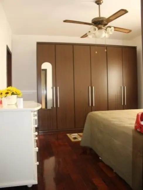 Casa com 3 quartos à venda, 278m2 em Jardim Maria do Carmo, Sorocaba - SP - imagem 8 Foto 8 de Casa com 3 quartos à venda, 278m2 em Jardim Maria do Carmo, Sorocaba - SP