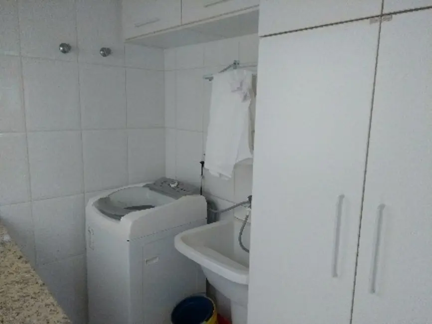 Casa de Condomínio com 3 quartos à venda, 223m2 em Chácaras Reunidas São Jorge, Sorocaba - SP - imagem 6 Foto 6 de Casa de Condomínio com 3 quartos à venda, 223m2 em Chácaras Reunidas São Jorge, Sorocaba - SP