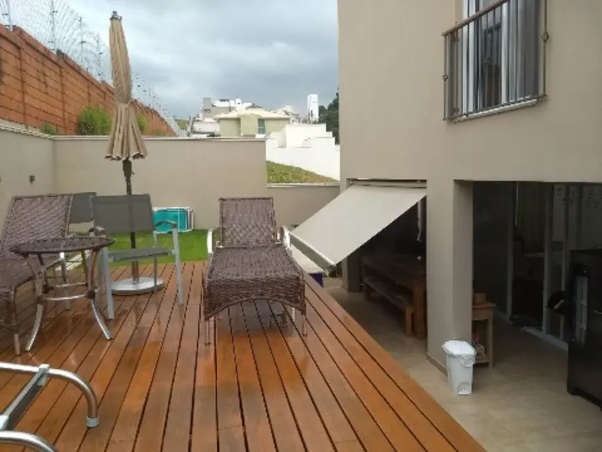 Foto 6 de Casa de Condomínio com 3 quartos à venda, 250m2 em Itapeva, Votorantim - SP