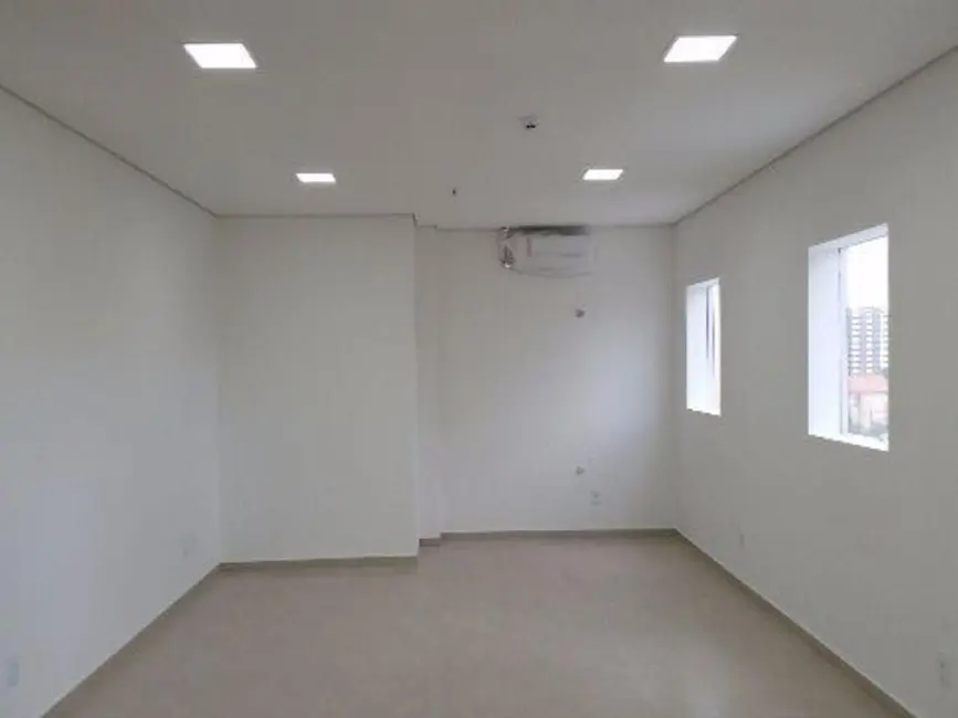 Foto 3 de Sala Comercial à venda, 58m2 em Jardim Vergueiro, Sorocaba - SP
