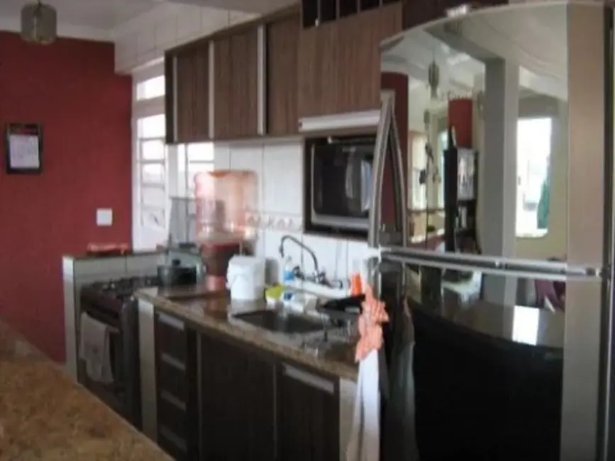 Casa com 3 quartos à venda, 193m2 em Vila Progresso, Sorocaba - SP - imagem 3 Foto 3 de Casa com 3 quartos à venda, 193m2 em Vila Progresso, Sorocaba - SP