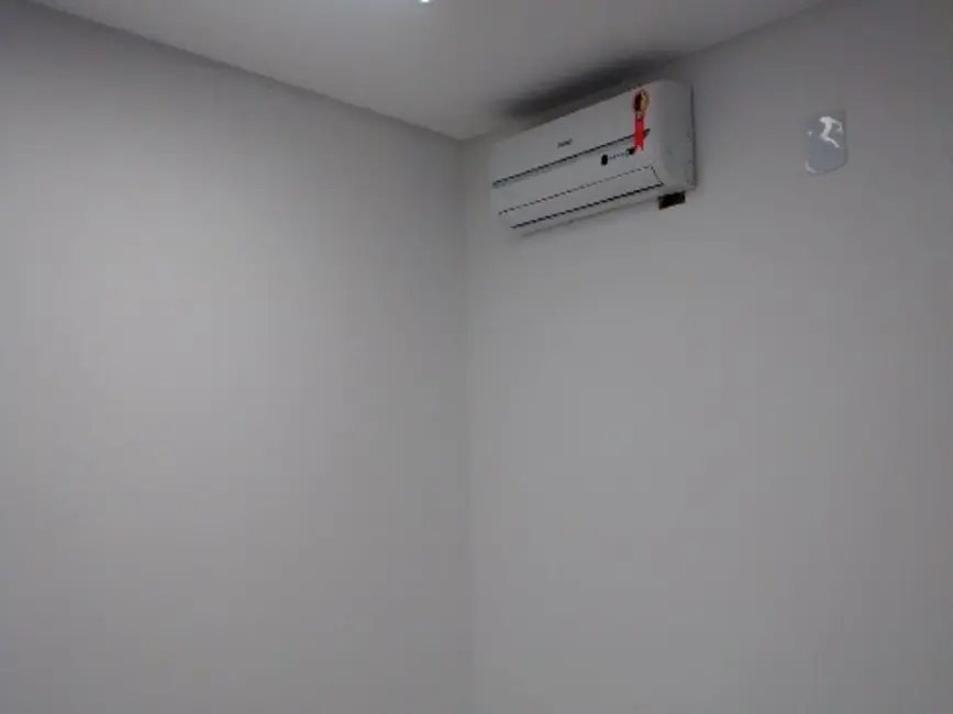 Foto 2 de Sala Comercial para alugar, 9m2 em Jardim Bandeirantes, Sorocaba - SP