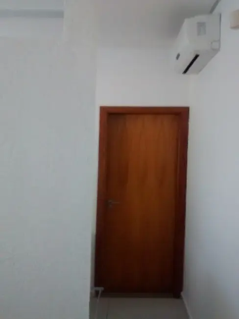 Foto 3 de Sala Comercial para alugar, 12m2 em Jardim Bandeirantes, Sorocaba - SP