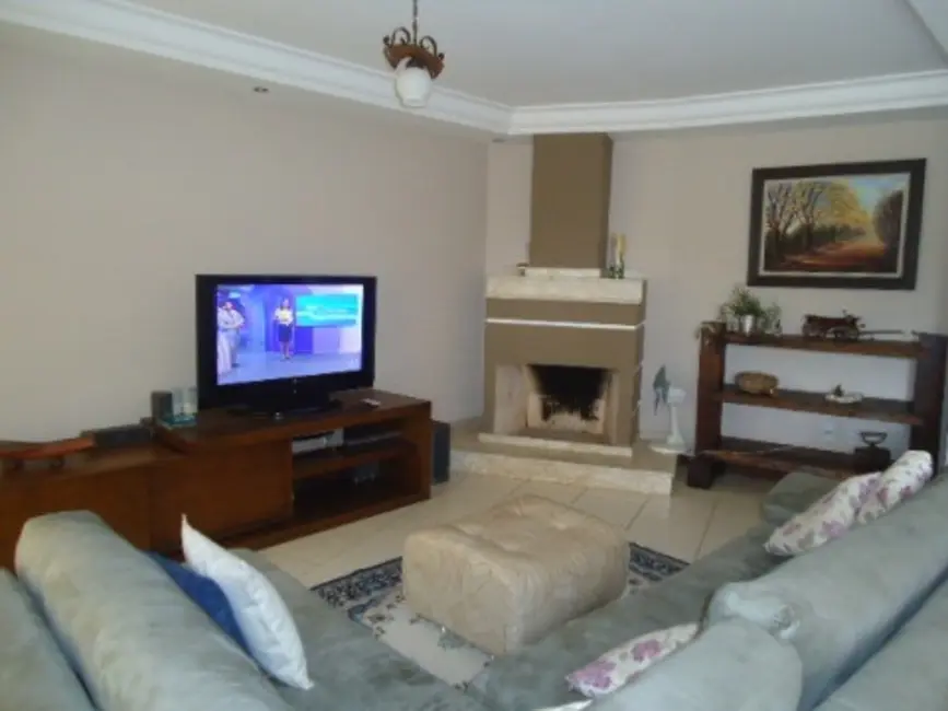 Foto 5 de Casa de Condomínio com 3 quartos à venda, 439m2 em Aracoiaba Da Serra - SP