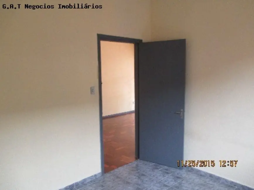 Casa com 2 quartos à venda, 100m2 em Vila Carvalho, Sorocaba - SP - imagem 2 Foto 2 de Casa com 2 quartos à venda, 100m2 em Vila Carvalho, Sorocaba - SP