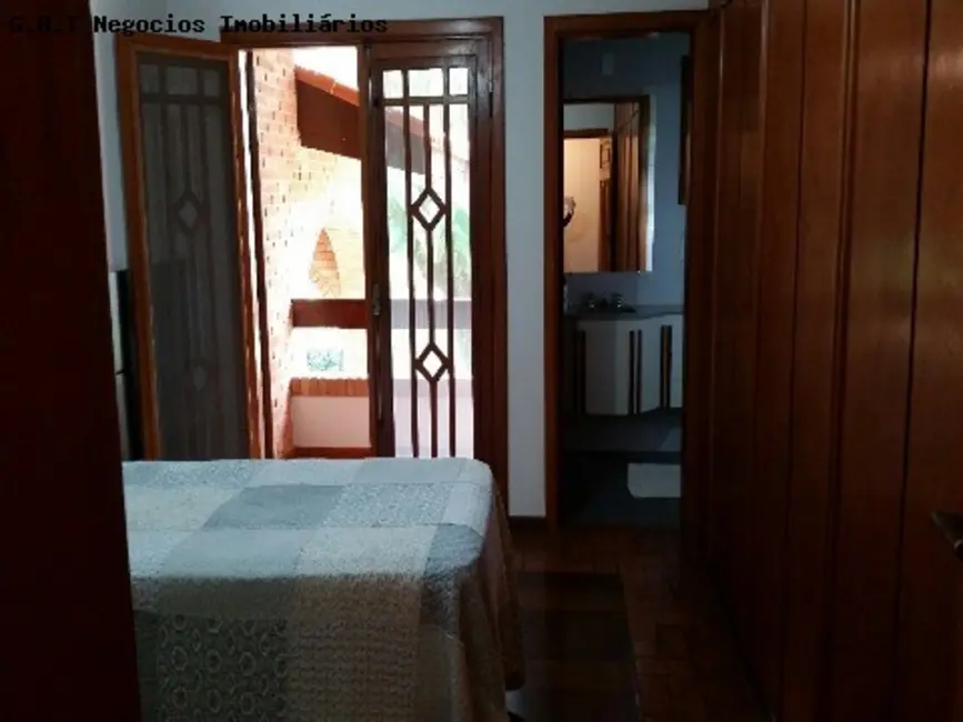 Foto 5 de Casa de Condomínio com 3 quartos à venda, 426m2 em Aracoiaba Da Serra - SP