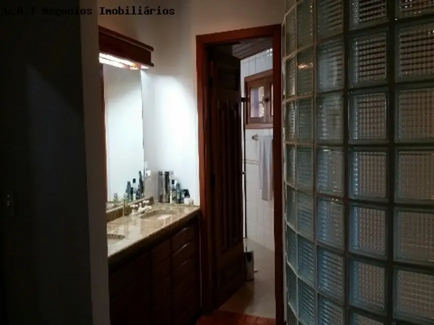 Foto 4 de Casa de Condomínio com 3 quartos à venda, 426m2 em Aracoiaba Da Serra - SP