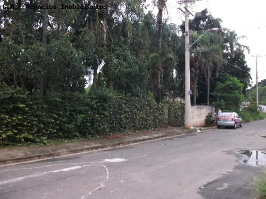 Chácara com 2 quartos à venda, 175m2 em Jardim Rodrigo, Sorocaba - SP - imagem 3 Foto 3 de Chácara com 2 quartos à venda, 175m2 em Jardim Rodrigo, Sorocaba - SP